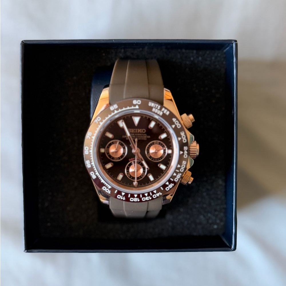 Seiko Mod: Caramel Mocha Daytona - Picture 14 of 14